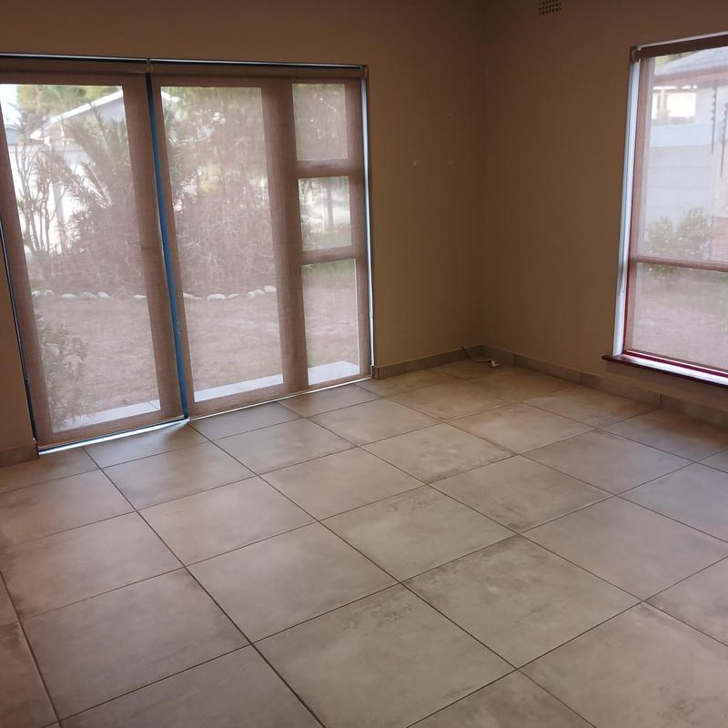 4 Bedroom Property for Sale in Amandelrug Western Cape